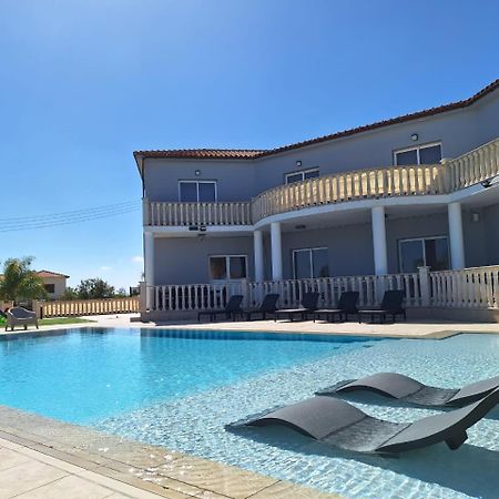 Grand Villa Lynn Seaview Айя-Напа Екстер'єр фото