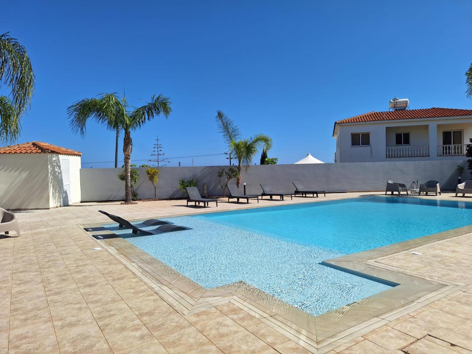 Grand Villa Lynn Seaview Айя-Напа Екстер'єр фото