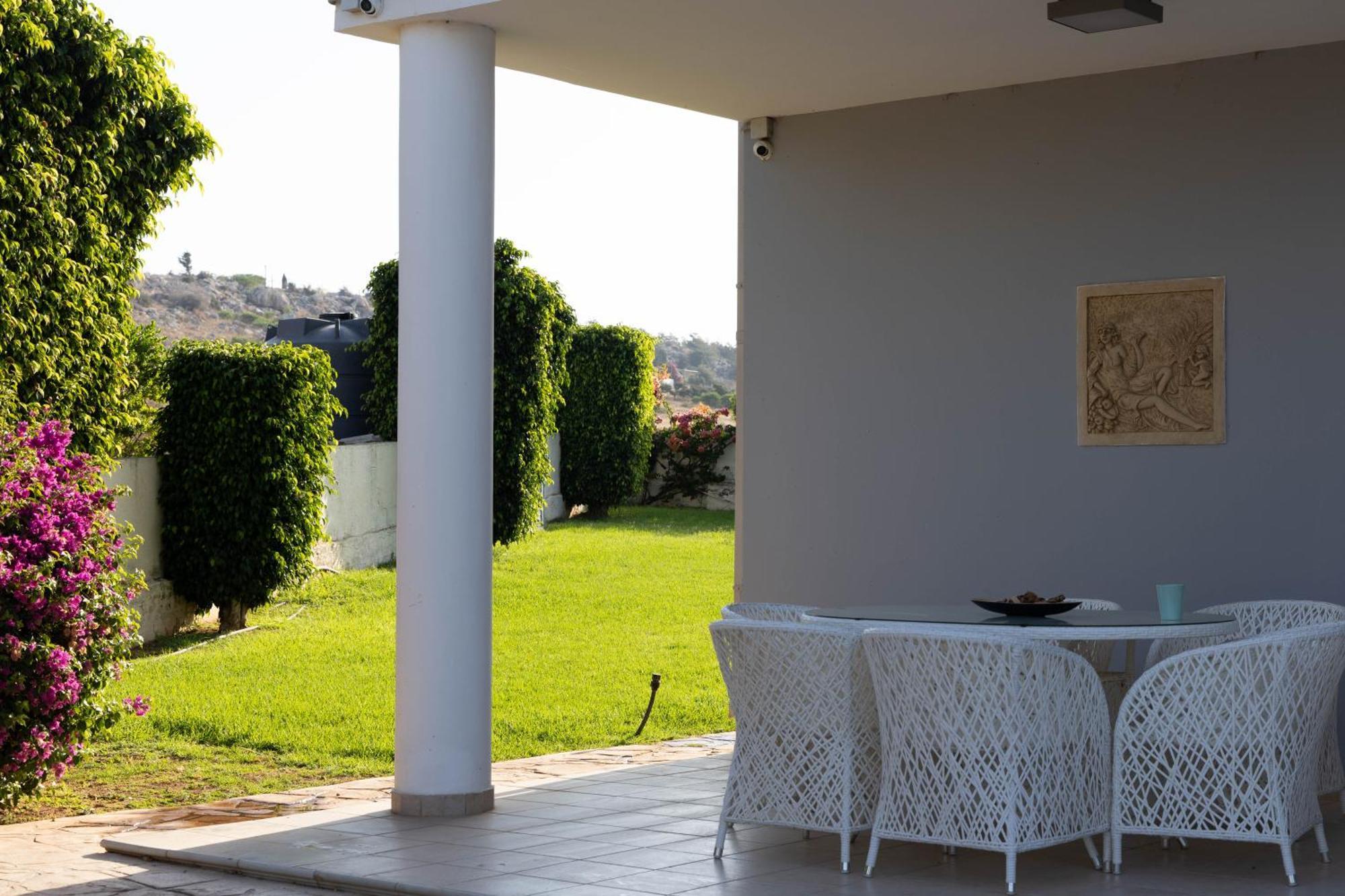 Grand Villa Lynn Seaview Айя-Напа Екстер'єр фото